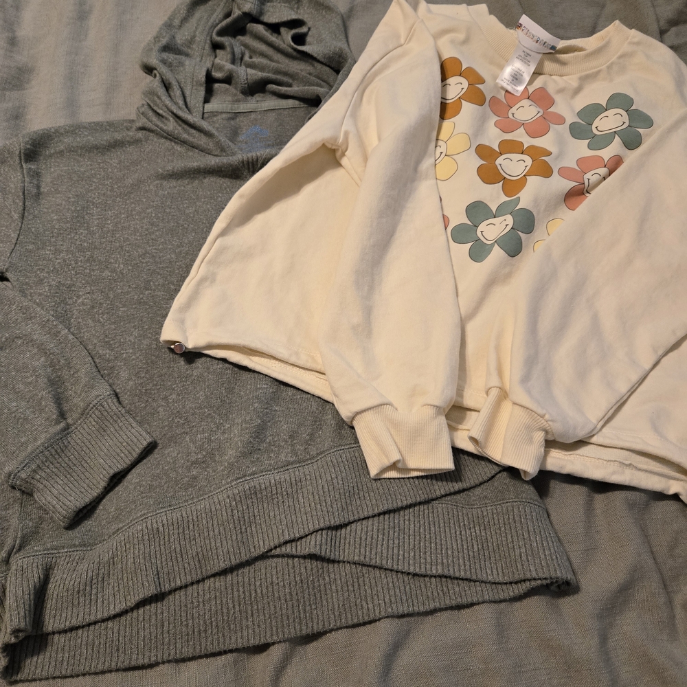 Floral Cream and Gray Women's Sweater Set